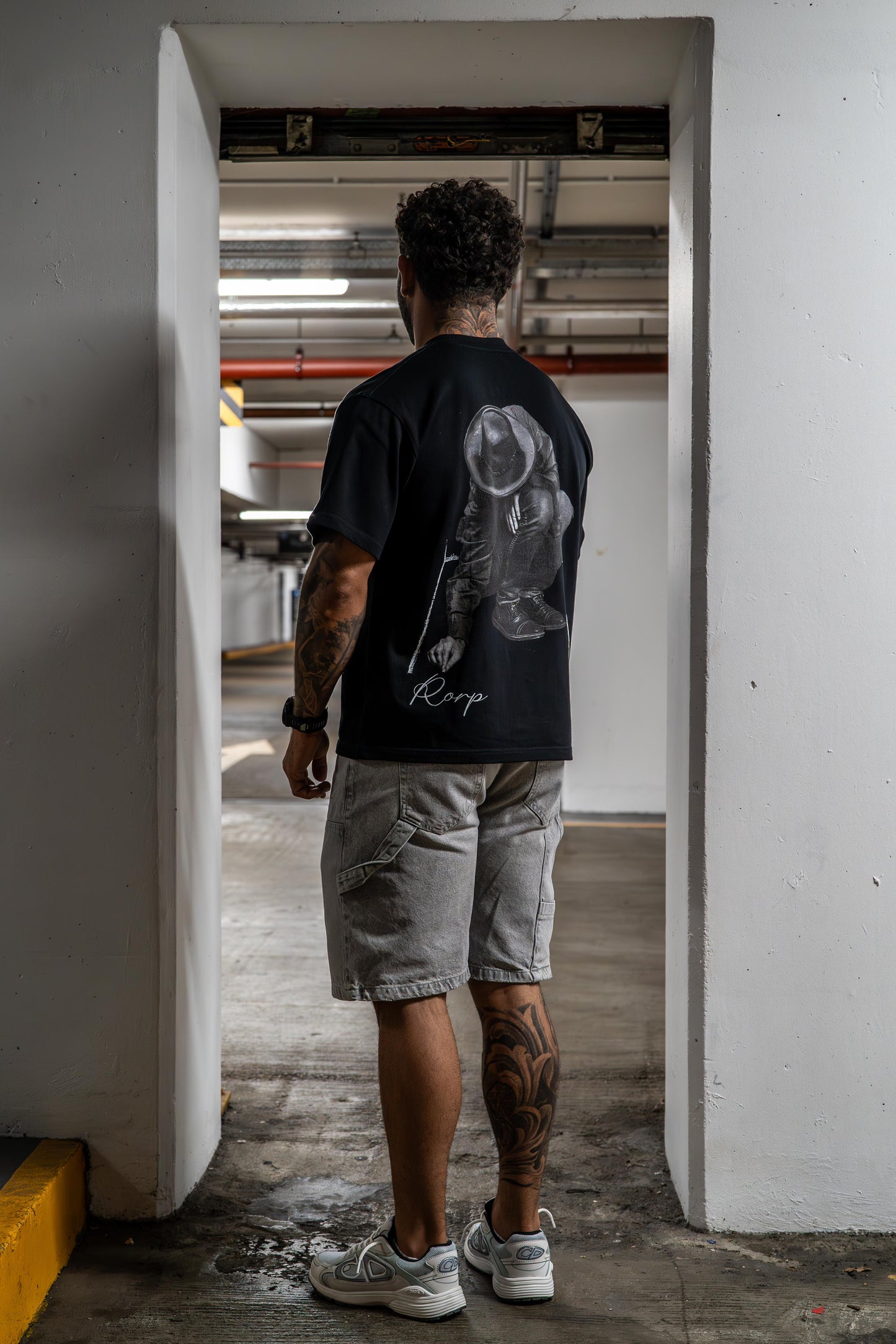 Inteferance Tee
